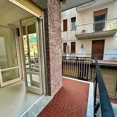 Apartamento Casa Alessandra Alassio